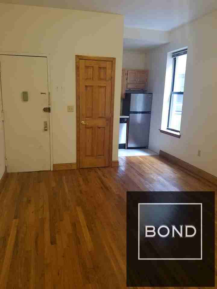Broadway & W 109th St #4C