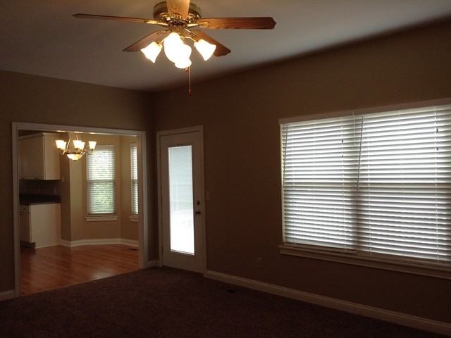 3918 Ficus Ct - Photo 3 of 12