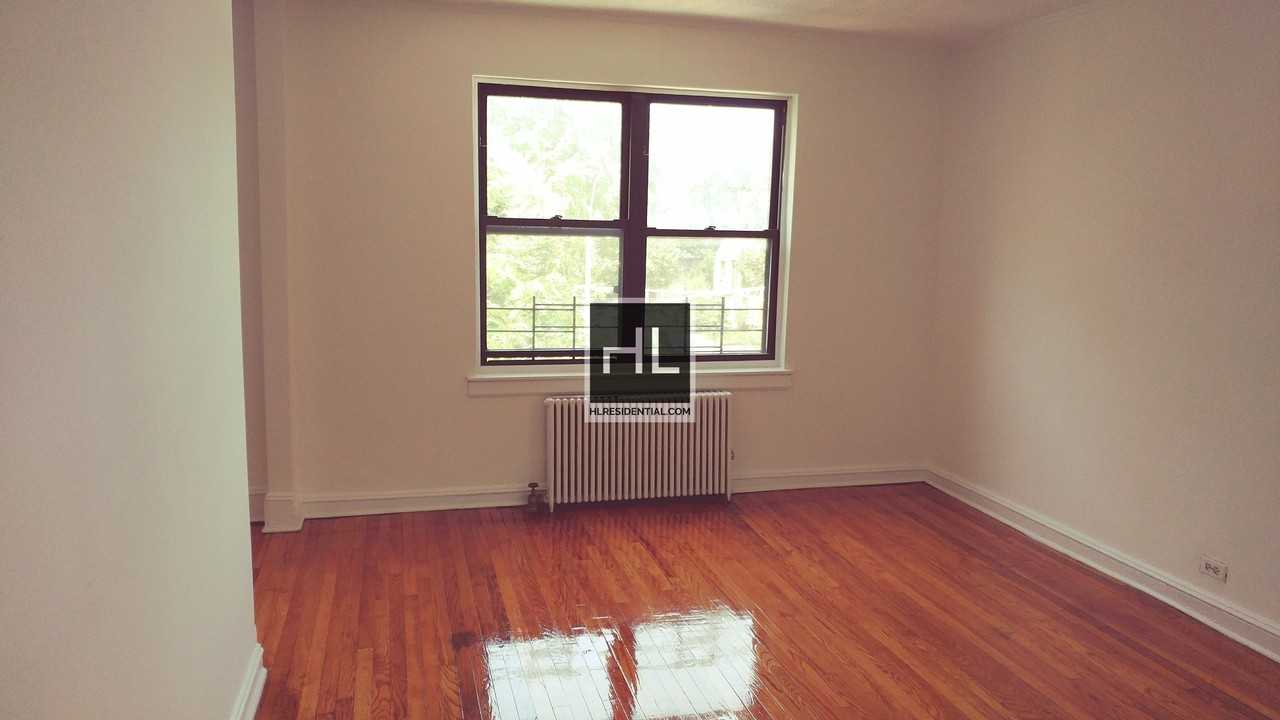 94-22 77th St C3 - Photo 2 of 5