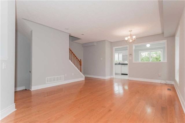 40 Rochefort Drive - Photo 3 of 10