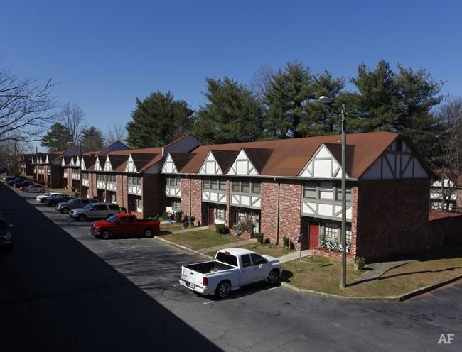 Cambridge Court - Photo 2 of 2