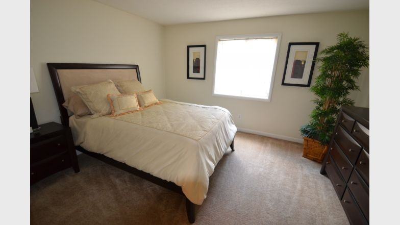 Park at Greenbriar Apartments 3000 Continental Colony Parkway