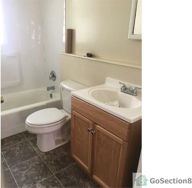 2126 Lexa Dr - Photo 2 of 10