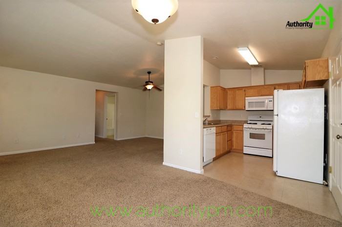 3767 Main St - Photo 3 of 19