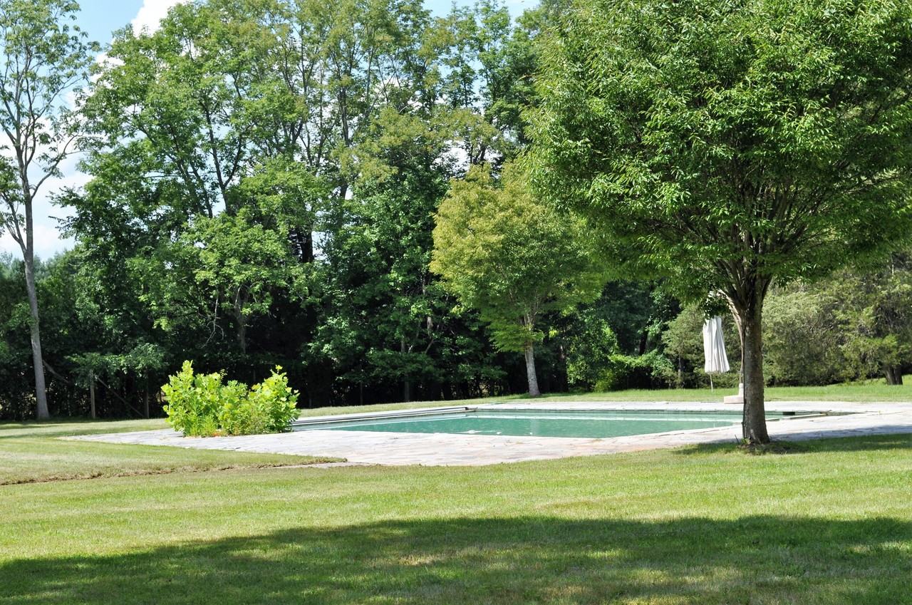 101 Spring Hollow Rd - Photo 3 of 21