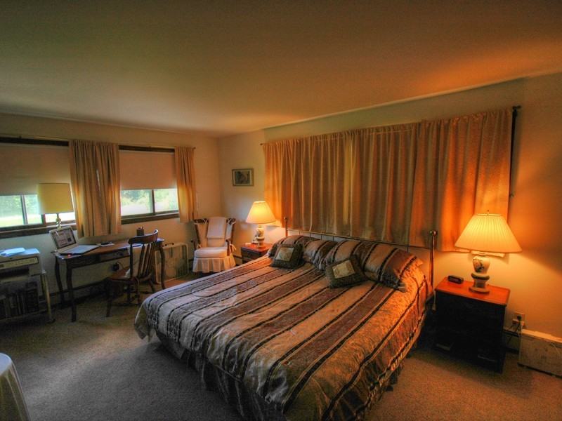 597 Winhall Station Rd - Photo 2 of 14