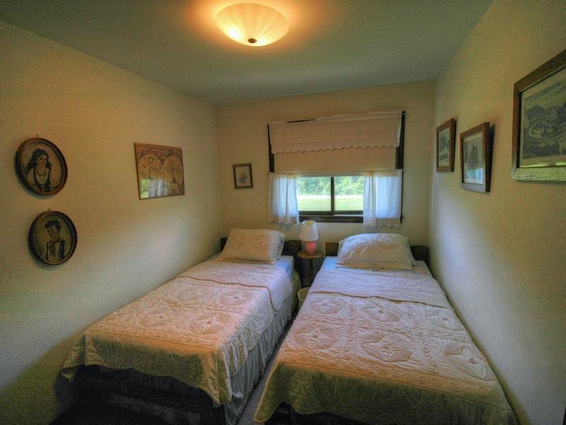 597 Winhall Station Rd - Photo 3 of 14