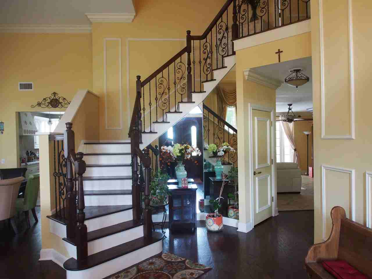 19232 Redberry Ct - Photo 3 of 50