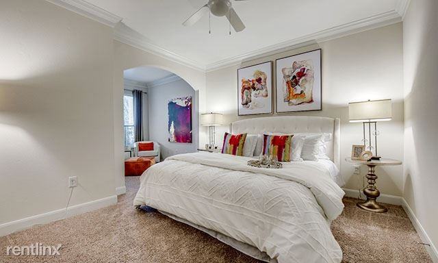 6104 Auden St - Photo 3 of 10