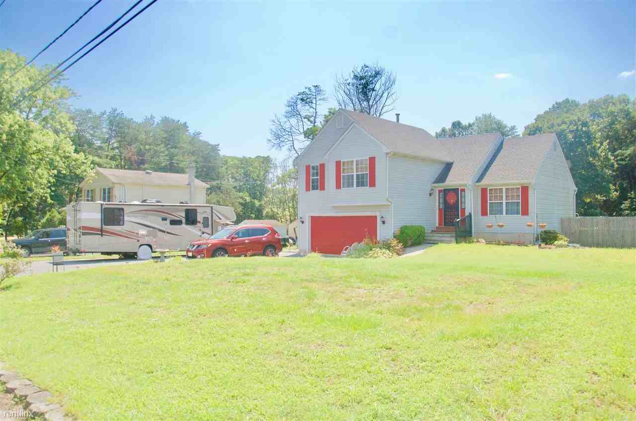 949 Savage Ave - Photo 3 of 23