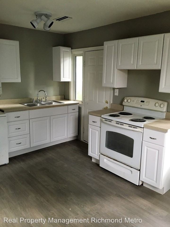 1013 Garber St - Photo 2 of 10