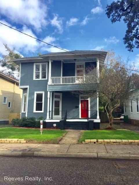 118 N Ann St - Photo 2 of 21