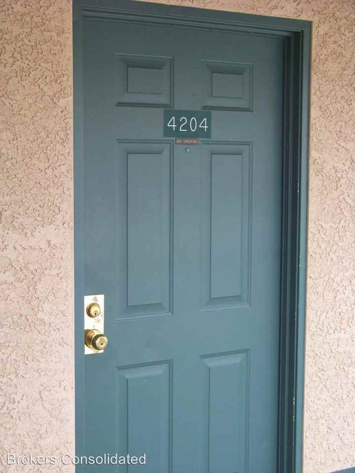 100 Pulsipher Ln #4204