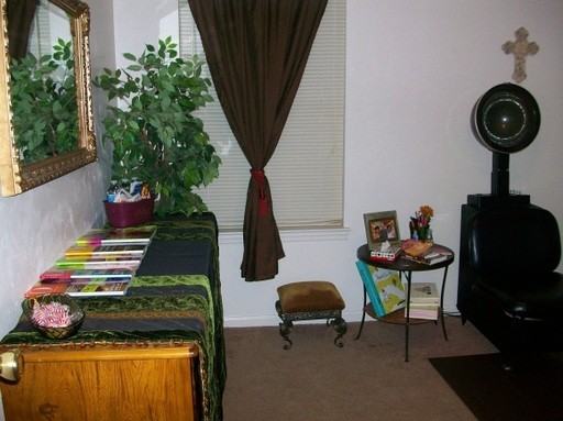 2603 Holton St - Photo 2 of 23