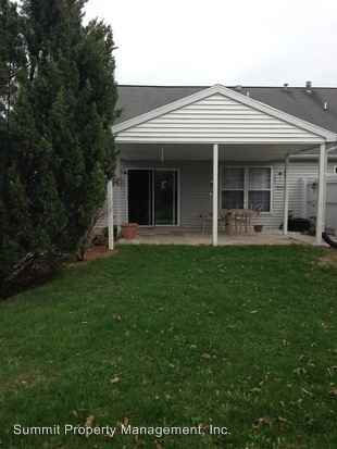 781 Blossom Hill Ln - Photo 2 of 9