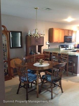 781 Blossom Hill Ln - Photo 3 of 9