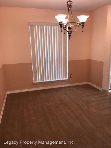 2317 Caddy Shack Ln - Photo 3 of 19