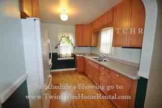 106 King St W - Photo 3 of 13