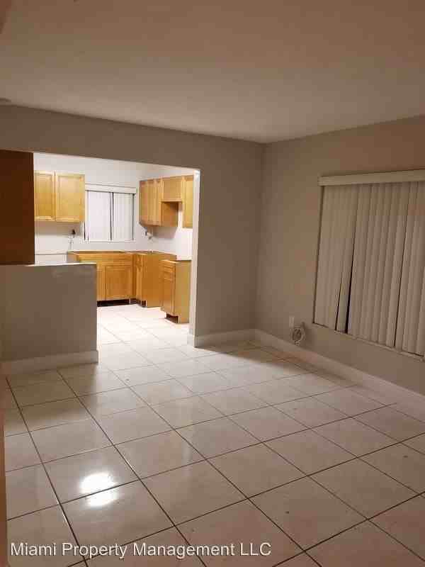 141 NE 214th St - Photo 3 of 20