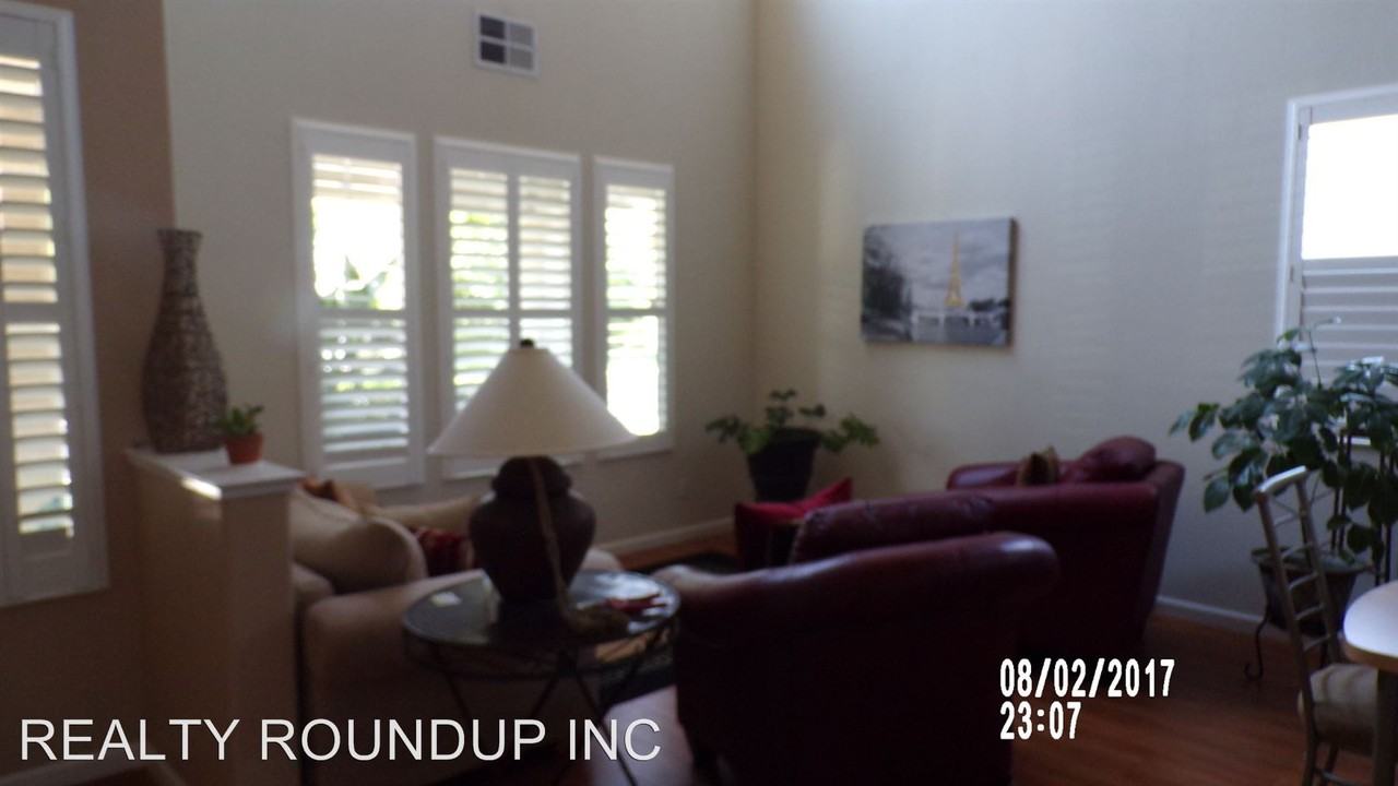 9833 Pipit Way - Photo 2 of 26