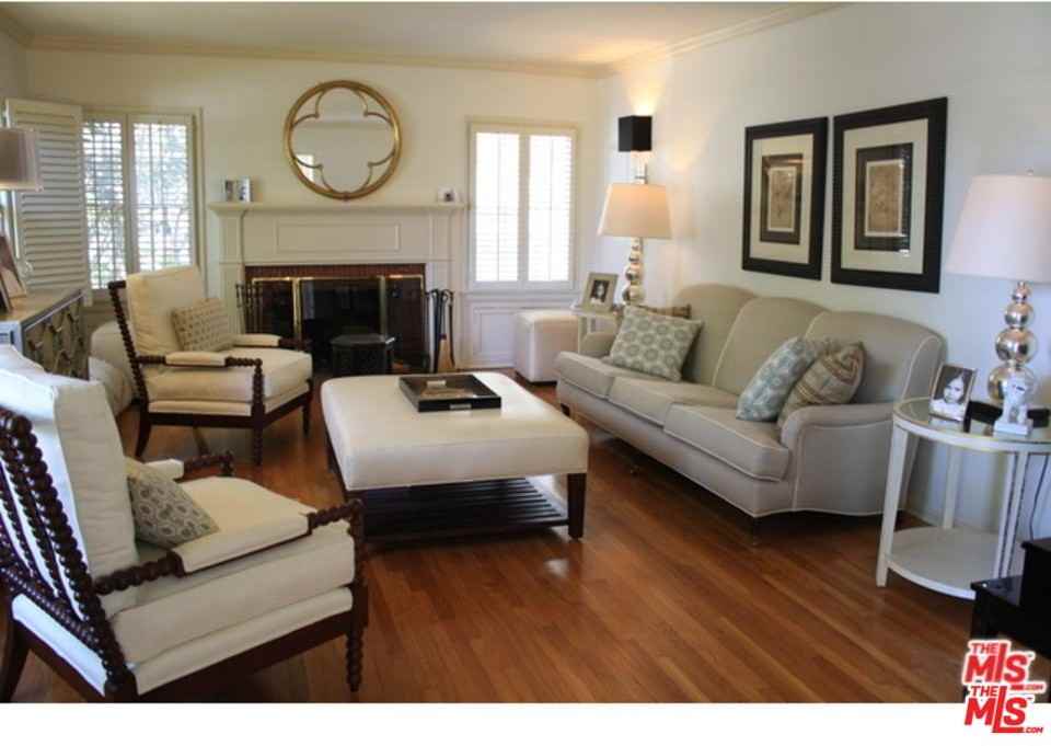 457 23rd St - Photo 2 of 5