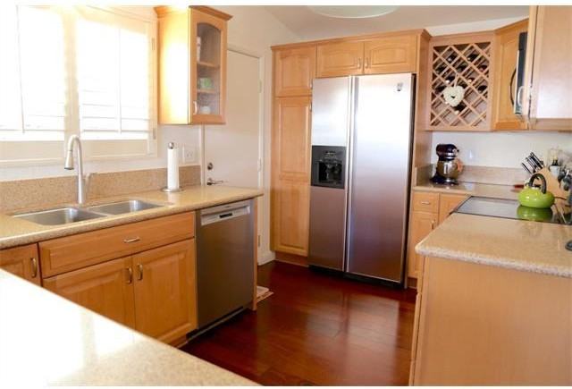 927 Primrose Ave - Photo 3 of 12