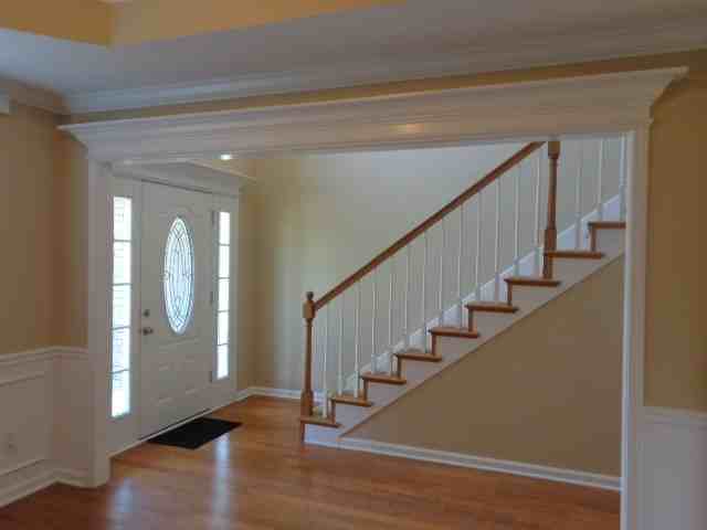 704 Pin Oak Dr - Photo 2 of 16