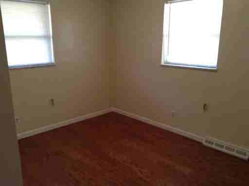 9195 Orangewood Dr - Photo 2 of 30