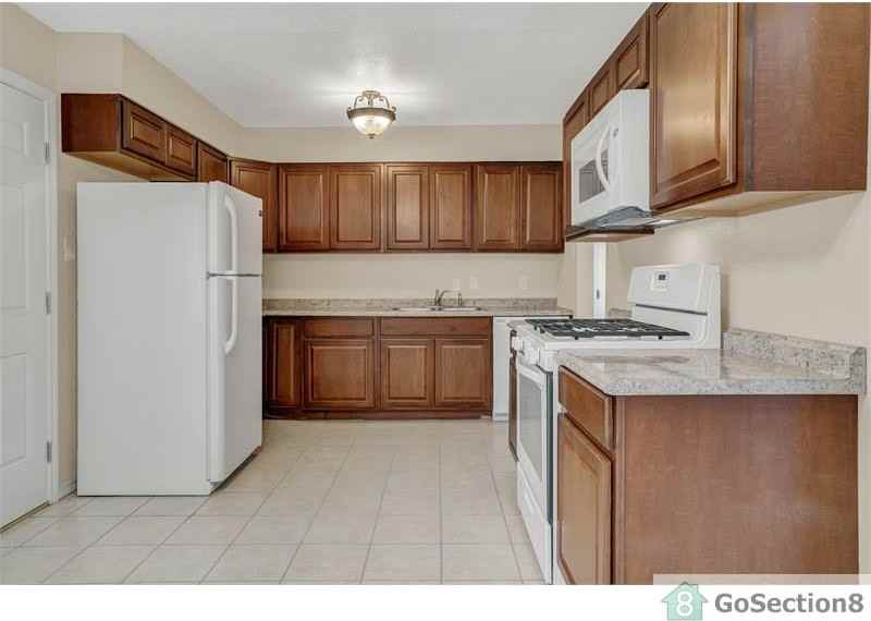 6345 Modesta Rd - Photo 2 of 11