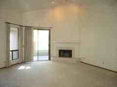 11045 N 77th St - Photo 3 of 15