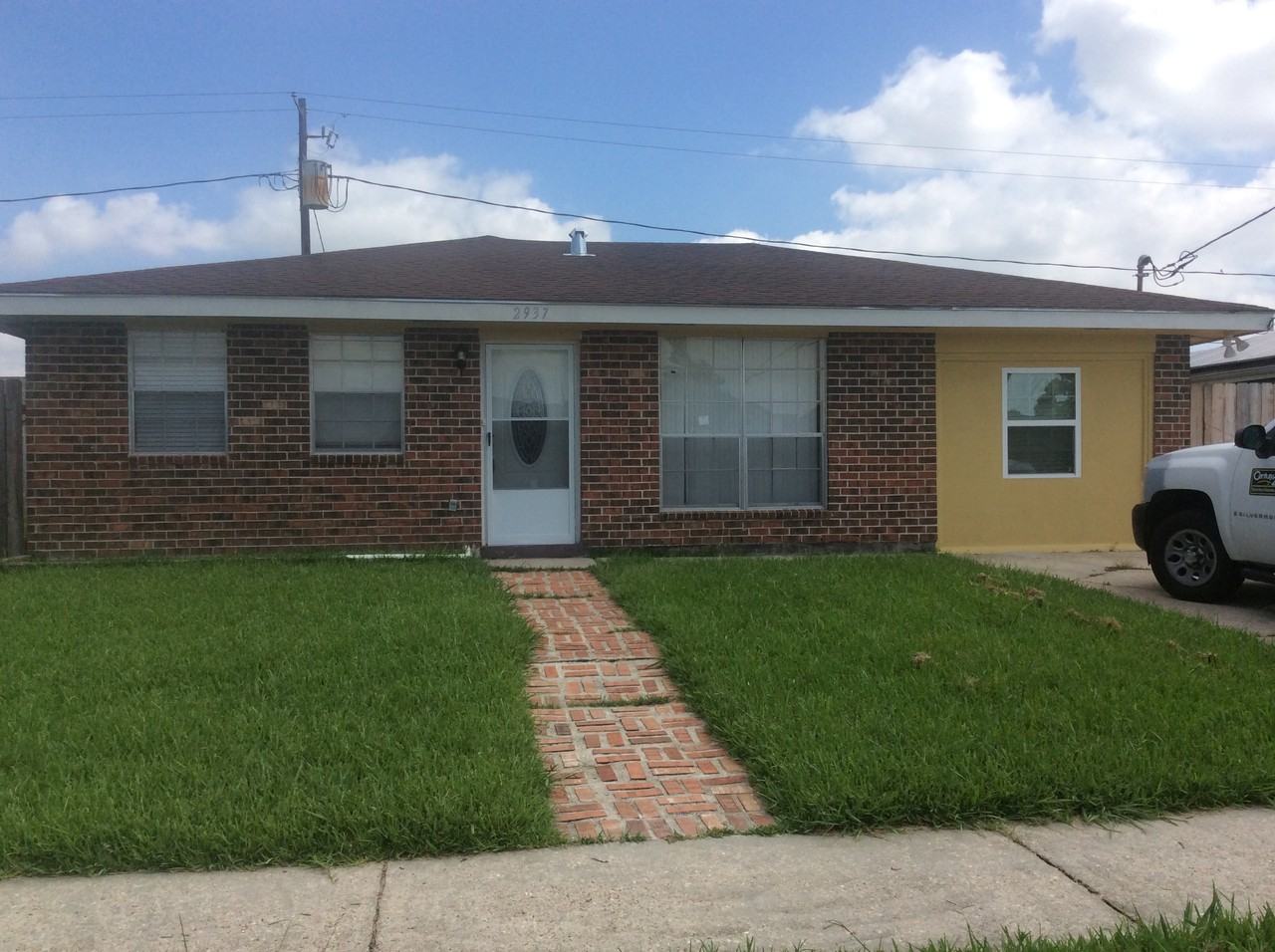 New Apartments Near Marrero La with Modern Garage