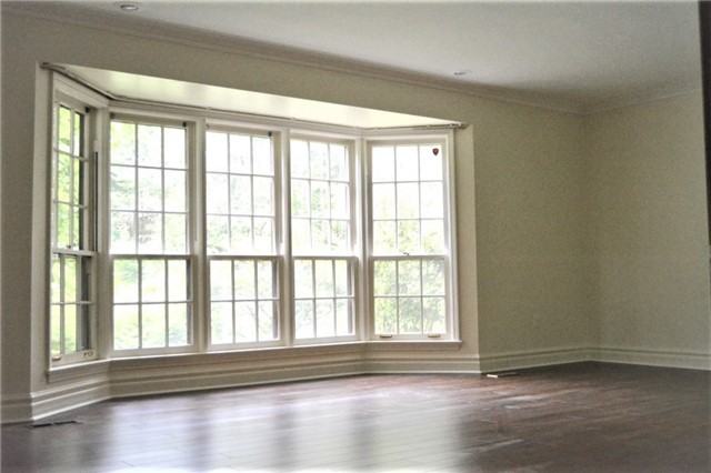 11 Saintfield Avenue - Photo 3 of 10