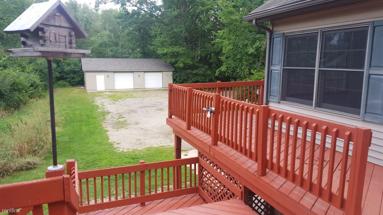 3700 Moscow Rd - Photo 2 of 17