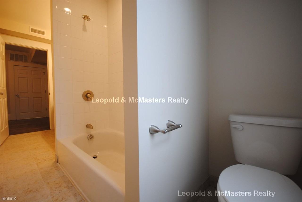 16 Short St - Photo 2 of 10