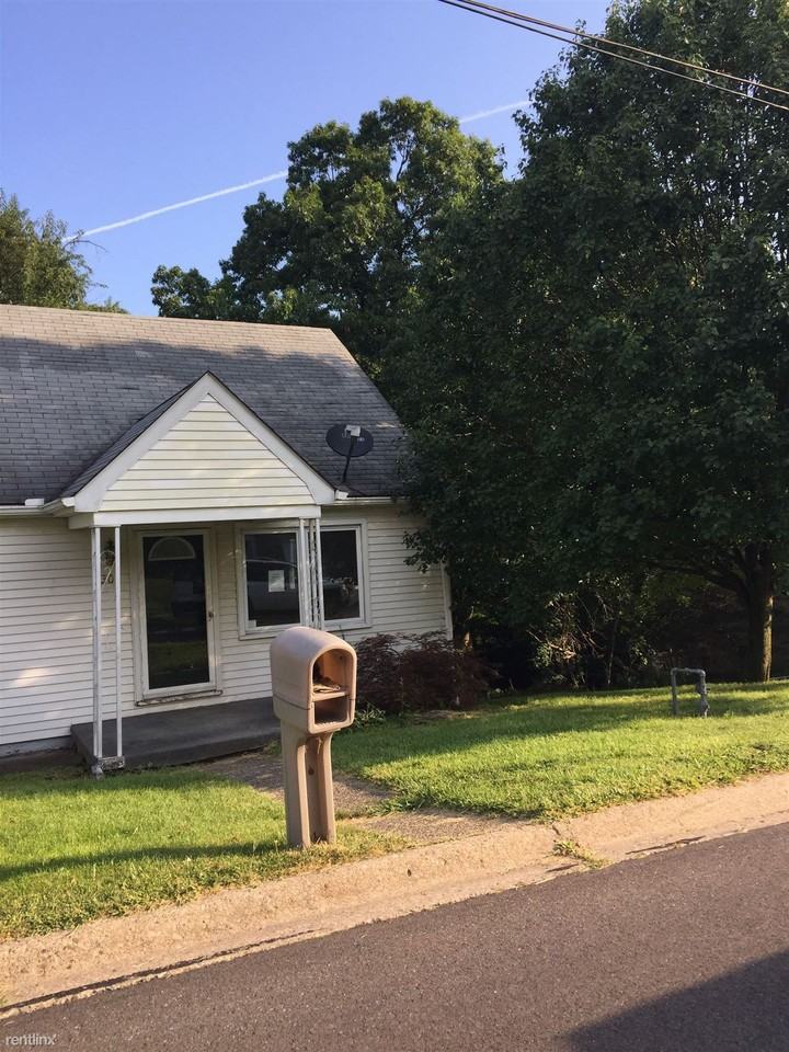 304 Grimm Way - Photo 2 of 11