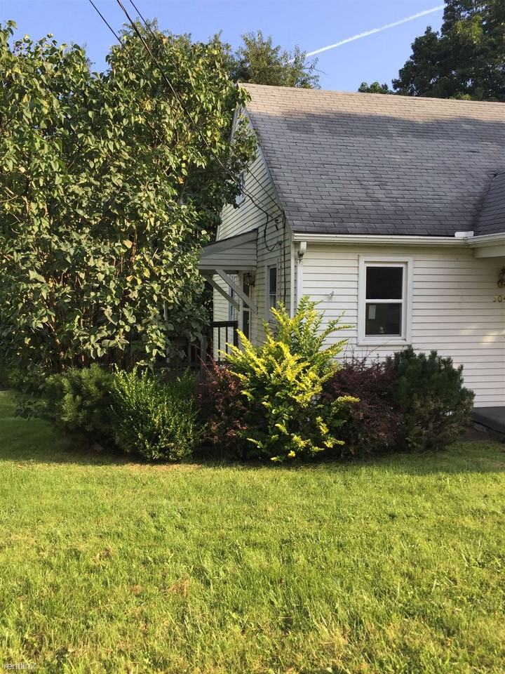 304 Grimm Way - Photo 3 of 11