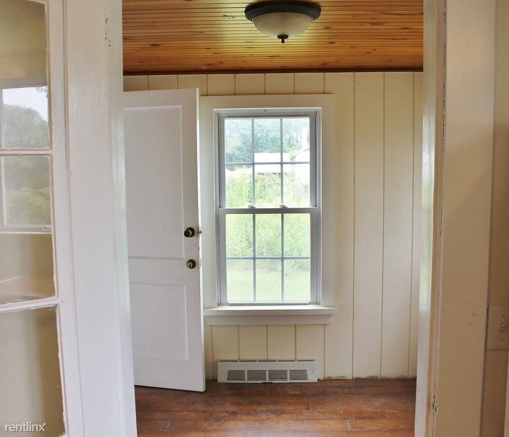 20 Kenyon School Rd - Photo 3 of 23