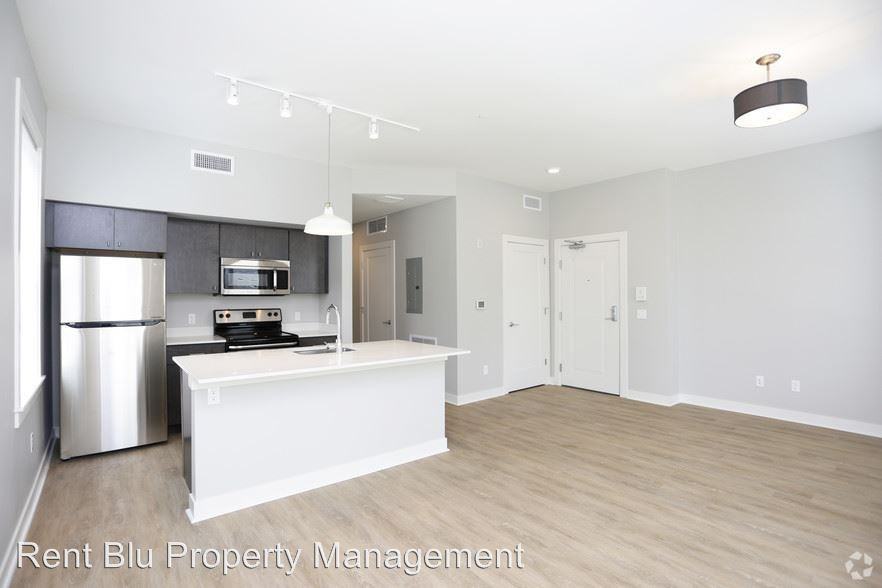 333 Calkins Place SE - Photo 3 of 7