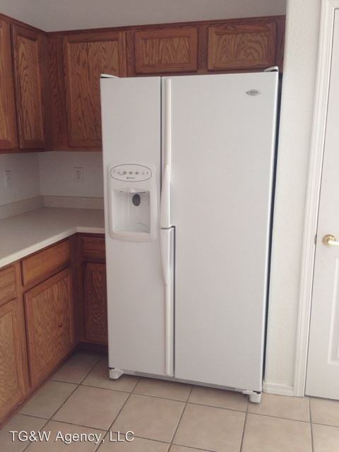 1109 Makian Pl NW - Photo 3 of 22