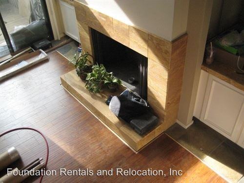 137 Knollwood Dr - Photo 3 of 8