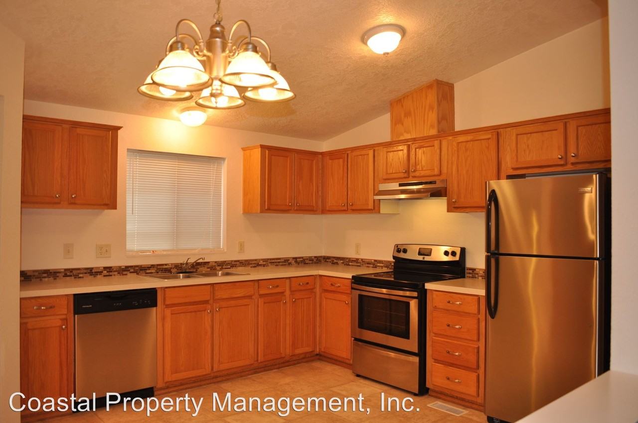 1673 16th St - Photo 2 of 7