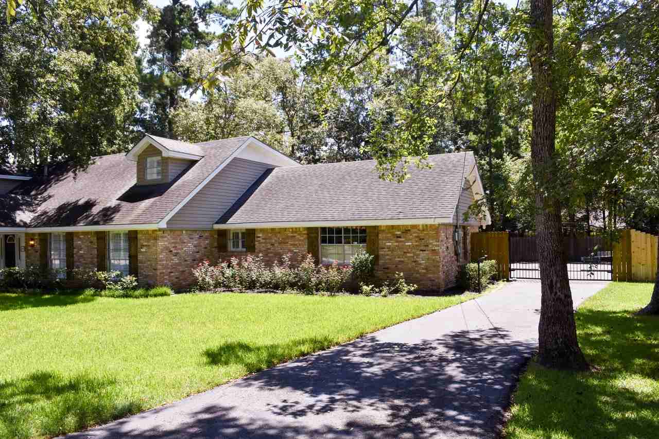 1420 Sleepy Hollow Dr - Photo 2 of 41