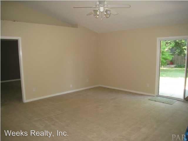 5939 Ashton Woods Cir - Photo 3 of 9