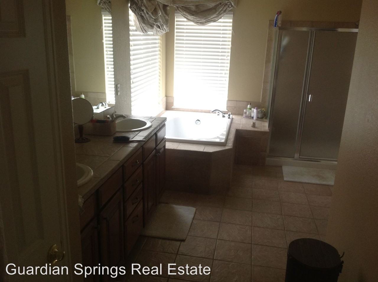 12553 Highland Oaks Pl - Photo 2 of 39