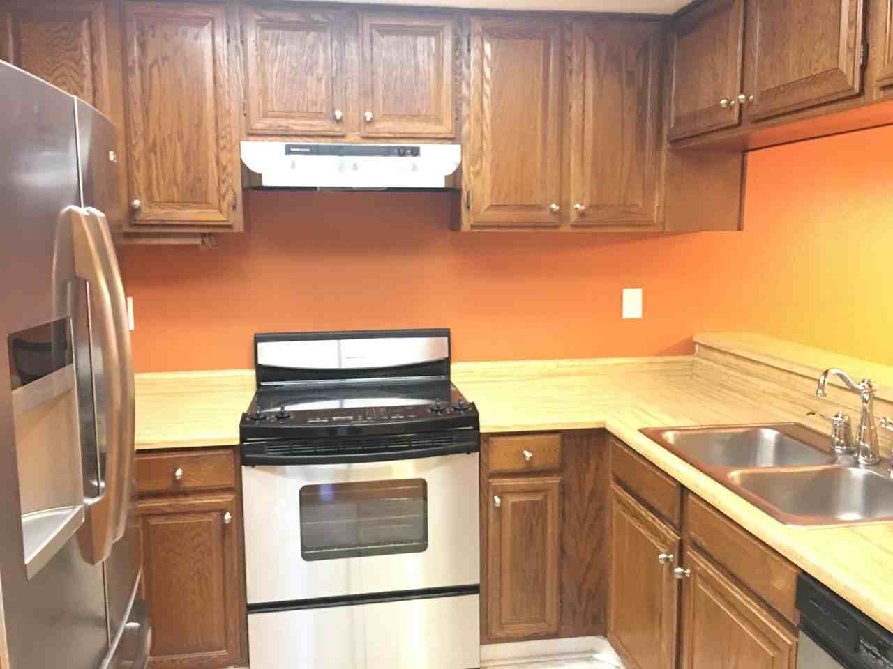 964 Apricot Ave - Photo 3 of 17