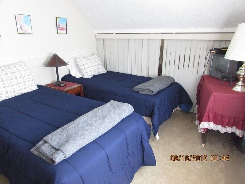 488 Schweitzer Mountain Rd - Photo 2 of 5