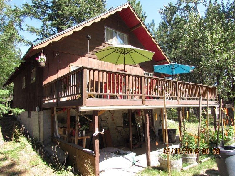 488 Schweitzer Mountain Rd - Photo 3 of 5