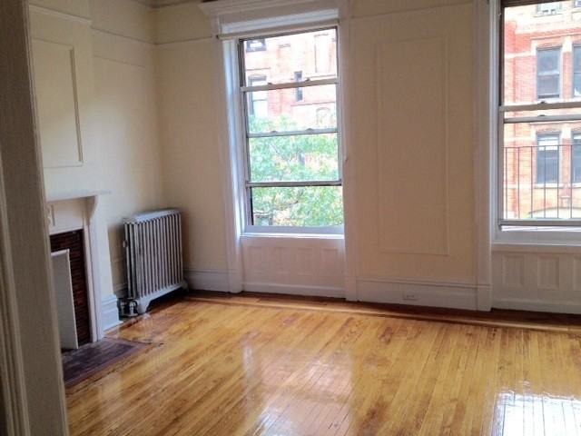 Columbus Ave & W 82nd St #3B