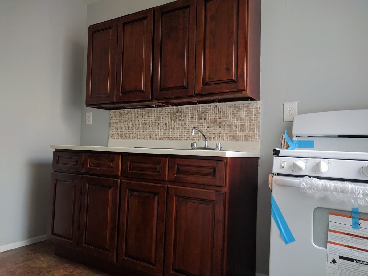 1202 Spofford Ave #6A - Photo 2 of 4