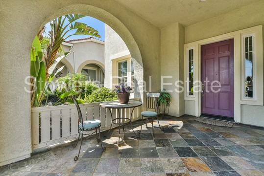 852 Lindrick Ct - Photo 3 of 34